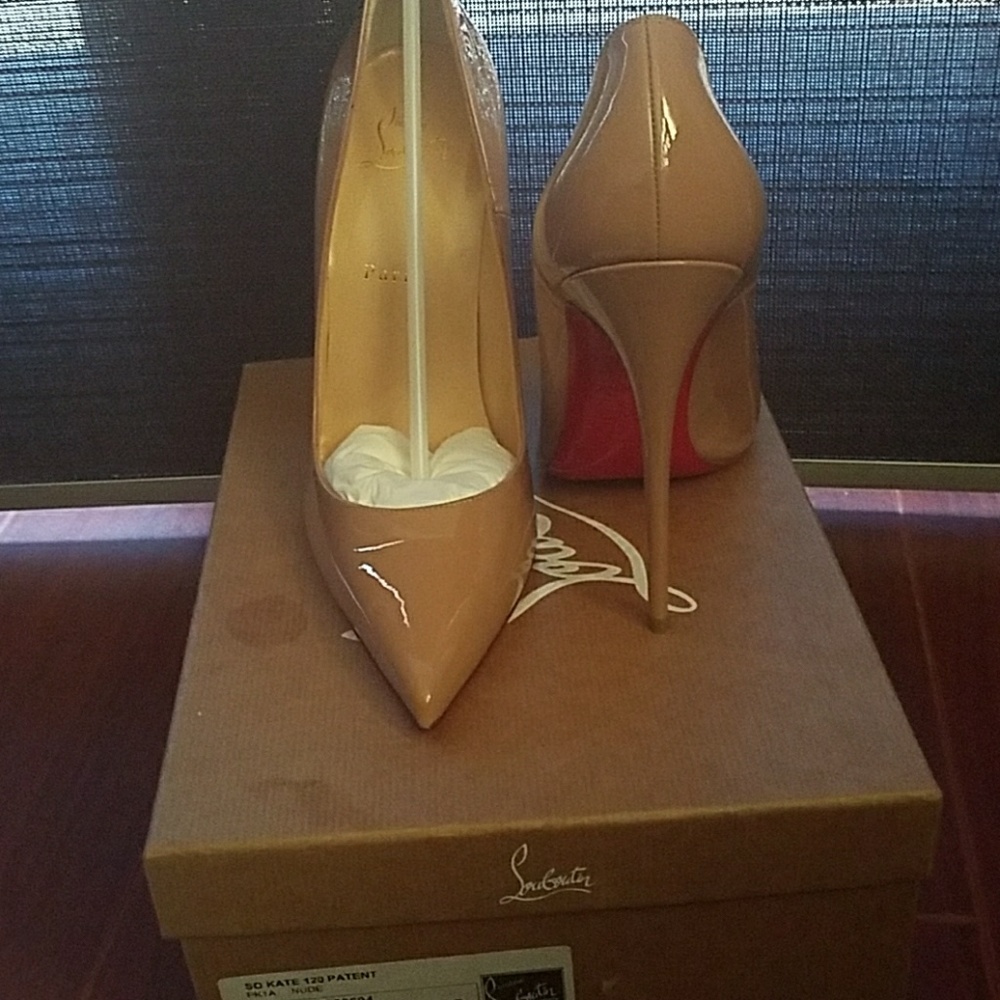 Christian Louboutin So Kate 120M Patent